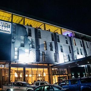 The Urban Hotel 卢萨卡 Exterior photo