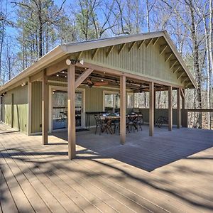 Stunning Culloden Cabin With Deck And Creek View!别墅 Exterior photo