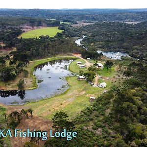 Aka Fishing Lodge 瓜拉普阿瓦 Exterior photo