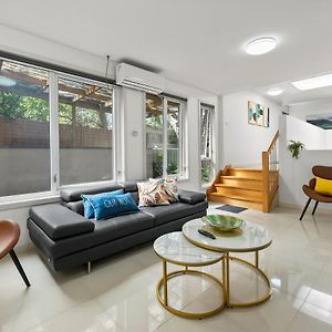 Spacious Villa Holiday Staycation In Canterbury East Of Melbourne Balwyn Exterior photo