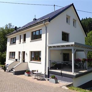 Ferienwohnung Am Elzbach 蒙里尔 Exterior photo