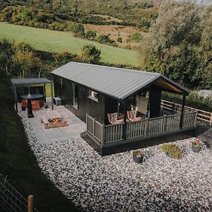 Briarfield Farm Stays - A Unique Coastal Getaway Glenarm Exterior photo