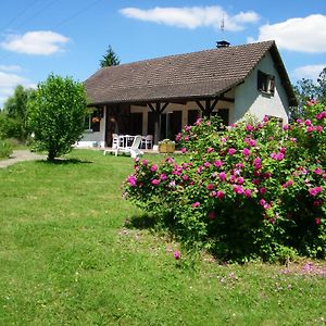 SerleyChambre D'Hotes A La Campagne "Le Coudry"住宿加早餐旅馆 Exterior photo