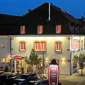 Hotel-Restaurant Axion 莱茵河畔威尔 Exterior photo