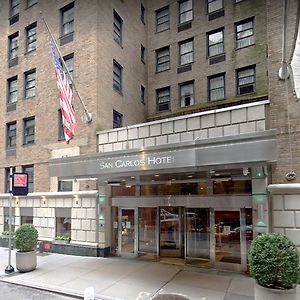 纽约圣卡洛斯酒店 Exterior photo