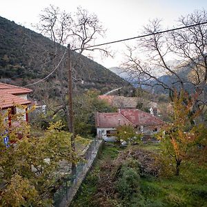 Aroania Villa Exterior photo