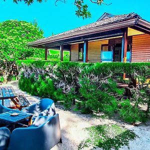 Moorea - The Golden Reef Bungalow Bora Bora Temae Exterior photo