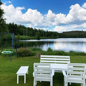 Lovely Cottage In Bankeryd With A Panoramic View Of The Lake Exterior photo