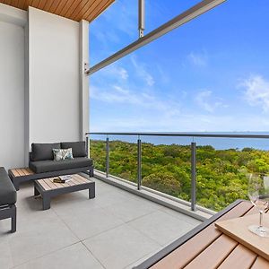 Absolute Beachfront 3 Bedroom Penthouse Bokarina Sunshine Coast 卡瓦纳华特斯 Exterior photo