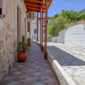 Agios Petros Apartments Exterior photo