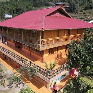 Muong Hoa Hmong Homestay 萨帕 Exterior photo