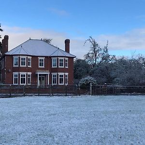 Tirallen Llanwrda Exterior photo