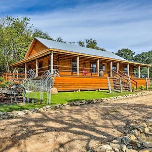 Cozy New Braunfels Family Cabin With Porch And Views!别墅 Exterior photo