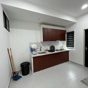 Surestay Homestay Simpang Ampat  Exterior photo