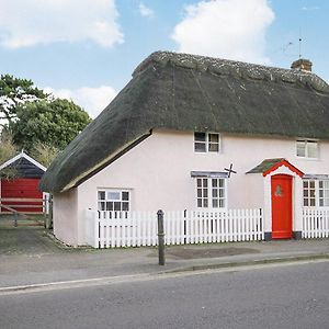 The Old Thatch 基督城 Exterior photo