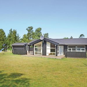 3 Bedroom Gorgeous Home In Glesborg Fjellerup Exterior photo