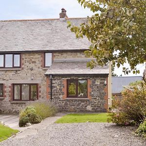 Penhill Farm Cottage Fremington Exterior photo