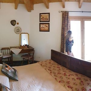 Villa Amaranta Room And Breakfast 埃多洛 Exterior photo