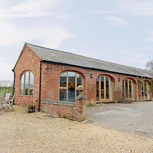 Church StoweThe Stables At Weedon Hill Farm别墅 Exterior photo
