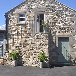 GunnertonThe Hay Loft Southlands Farm别墅 Exterior photo