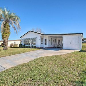 Lady Lake House With Lanai And Community Pool! Exterior photo