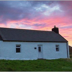 Kirtomy Cottage, Kirtomy, Near Farr Beach, Bettyhill And Thurso Exterior photo