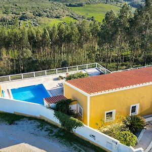 Casa Amarela - Countryside Villa By Lovelystay 阿尔科巴萨 Exterior photo