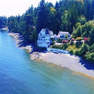 Vancouver Castle Waterfront With Hot Tub Beach Downtown 彻梅纳斯 Exterior photo