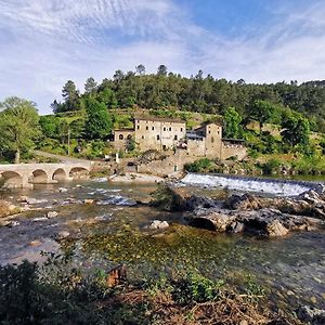 科尔比斯Le Moulin Du Temps住宿加早餐旅馆 Exterior photo