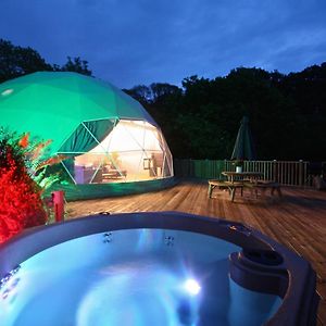 普里茅斯Sunridge Geodome With Private Hot Tub公寓 Exterior photo