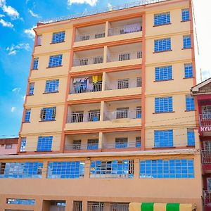 Classic Beautiful 2-Bedroom Apartment In Thika Exterior photo