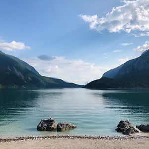 Appartamento Sul Lago Di Molveno Con Ampio Terrazzo Exterior photo