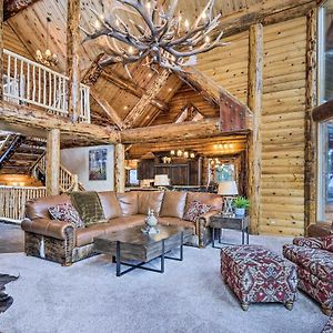 Delightful Cabin Vacation Rental With Fire Pit! Duck Creek Village Exterior photo