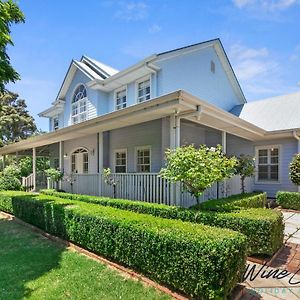 Chateau Home And Cottage By Wine Coast Holidays 阿尔丁格 Exterior photo