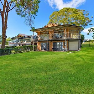 Kullaroo Lakehouse Summerland Point Exterior photo