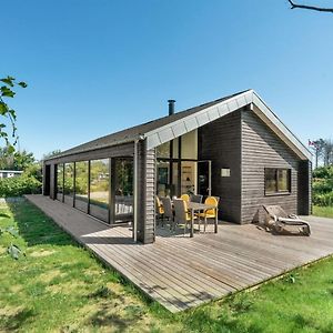 Holiday Home Ilmarinen - 400M From The Sea In Nw Jutland By Interhome 约灵 Exterior photo