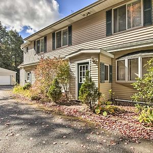 Spacious Apt With Yard 3 Mi To Windham Mountain Exterior photo