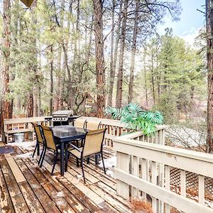 Pet-Friendly Pine Cabin With Fire Pit 2 Mi To Trail别墅 Exterior photo