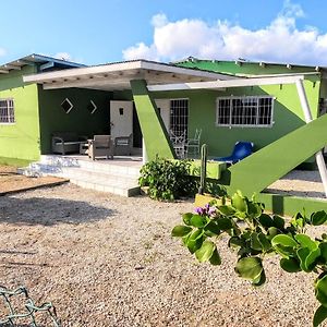 Traditional Aruban Home Close To Surfside Beach 奥拉涅斯塔德 Exterior photo