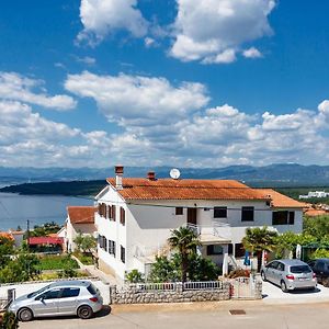 Apartments With A Parking Space Njivice, Krk - 20505 Exterior photo