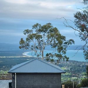 Mount Rumney Escapes - 5 Seaview Kangaroo House Exterior photo