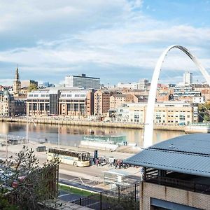 Newcastle River View Quayside Apartment - Private Parking - Sleeps 7 - City Centre Walking Distance 盖茨黑德 Exterior photo
