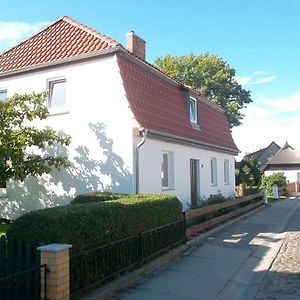 Ferienwohnung Am Greifswalder Bodden 维克 Room photo