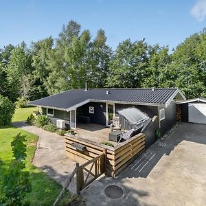 Holiday Home Maiken - 1-5Km From The Sea In Sealand By Interhome Føllenslev Exterior photo