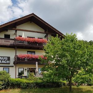 兰德奥博浪可酒店 Oberaurach Exterior photo
