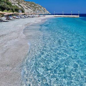 Luxury Seaside Villa,Heraklion Crete 利加里亚 Exterior photo