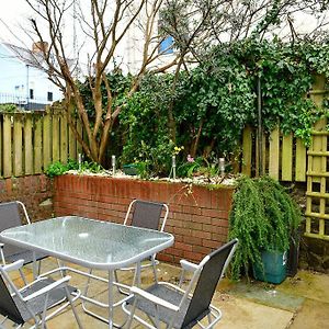 Just Stay Wales - Castle Square Cottage, Mumbles Oystermouth Exterior photo