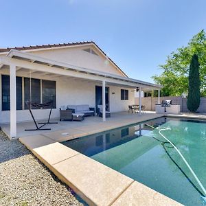 San Tan Valley Escape With Pool, Patio And Grill! Queen Creek Exterior photo