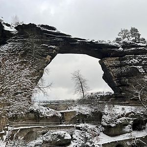 赫任斯科U Vaclava住宿加早餐旅馆 Exterior photo