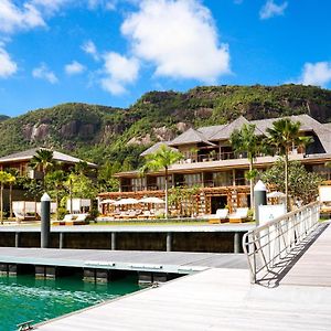 L'Escale Resort Marina & Spa - Small Luxury Hotels Of The World 维多利亚 Exterior photo